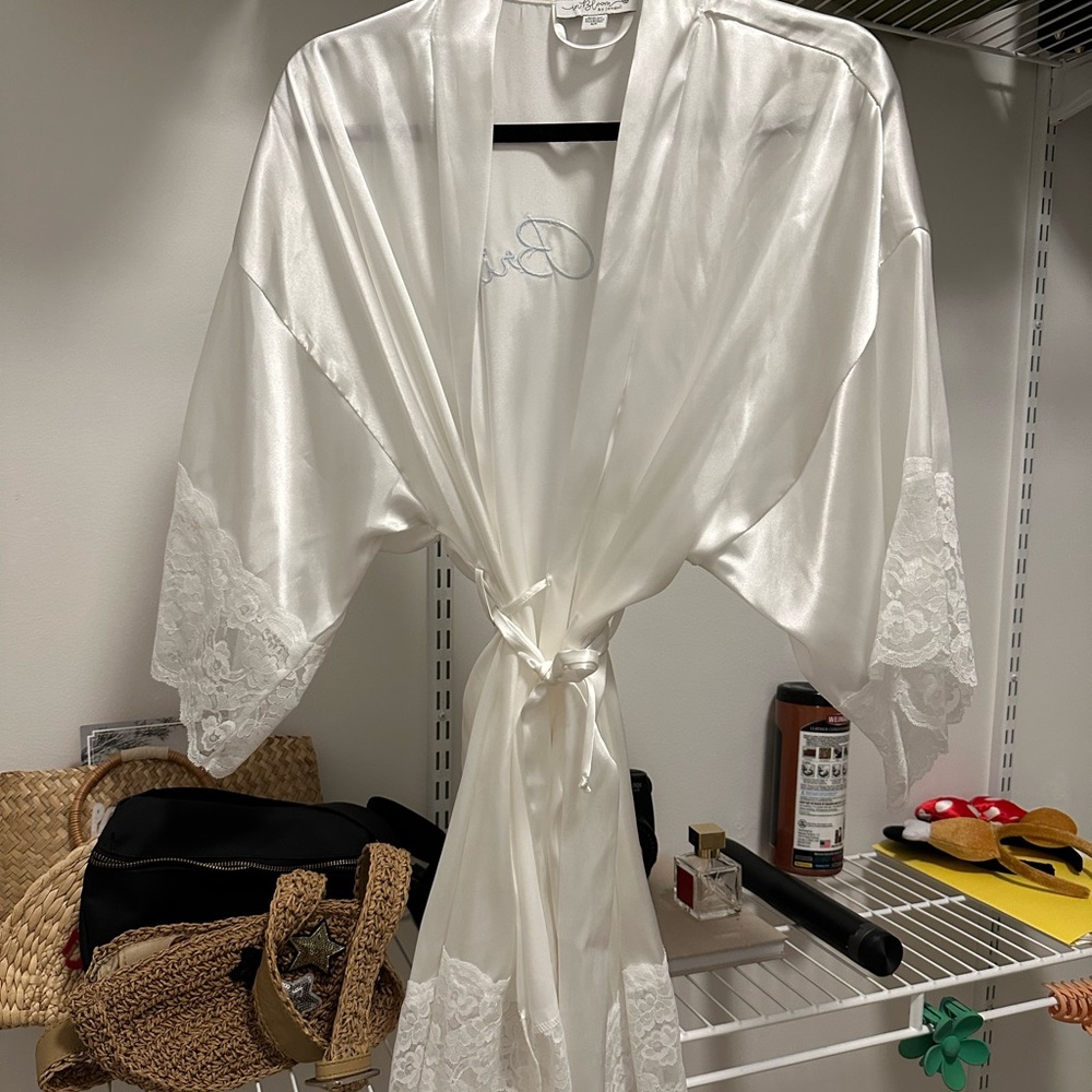 “The Bride” Robe In bloom by Jonquil